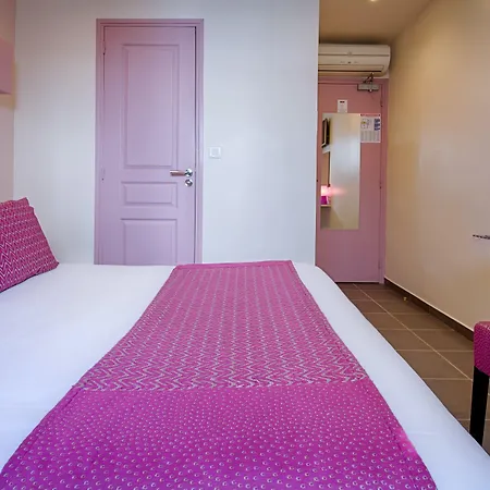 La Petite Rosa 3* Paris