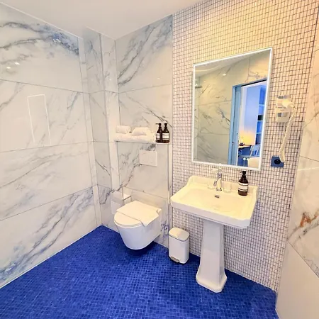 Hotel La Petite Rosa 3*