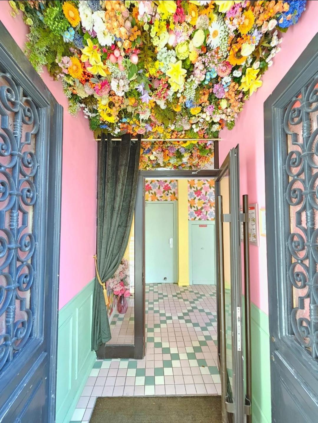 Hotel La Petite Rosa Paris