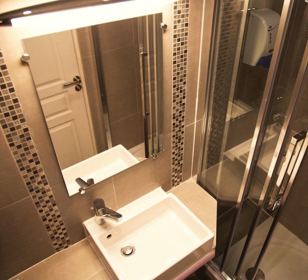 Hotel La Petite Rosa Paris